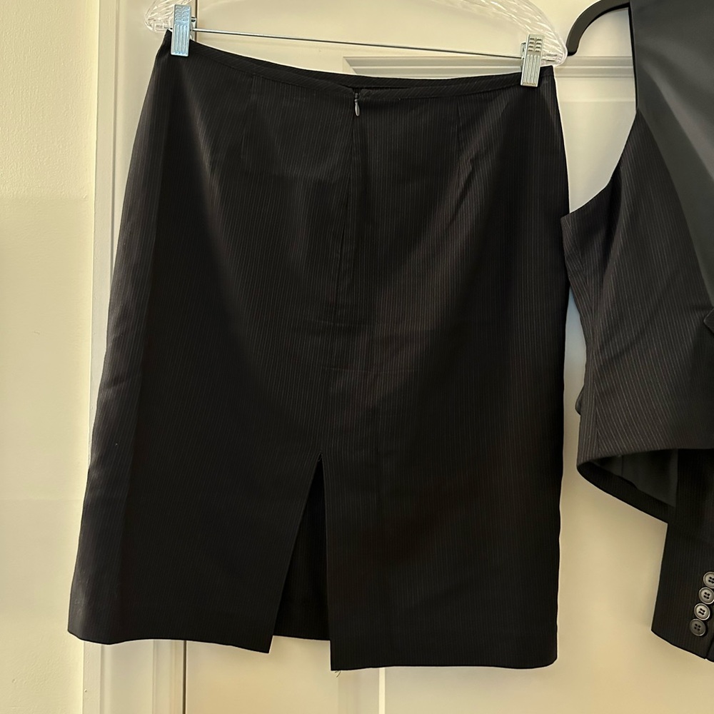 New York & Company Women’s Black 3-Piece Suit - Picture 8 of 10